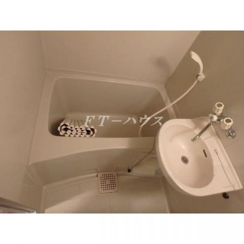 フロンティアⅠＢ棟の浴室