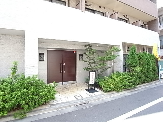 【エントランス】