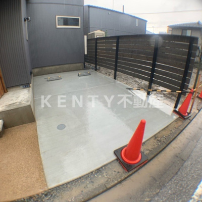 【駐車場】 | ユーハウスＡ | 車をお持ちの方に嬉しい駐車場付きの物件です