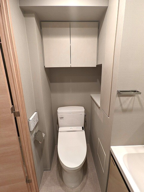 J.リヴィエール上野入谷フロントのトイレ