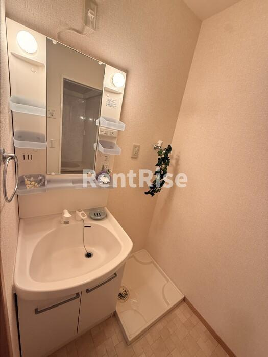 レジデンス ミツ２ Ａの洗面所