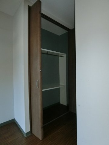 アヴニール立町の収納|103号室の写真（イメージ）