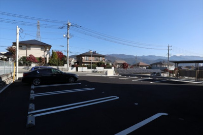 【駐車場】 | ヒルズ龍地