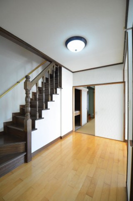 【エントランス】 | 黒石市泉町貸家