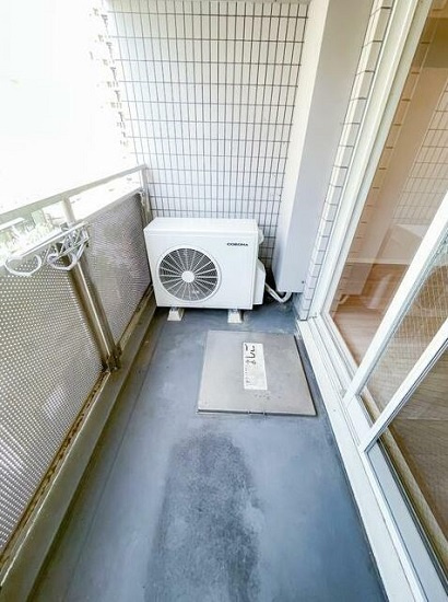 台東区松が谷４丁目の賃貸マンションのバルコニー