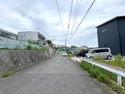 【前面道路含む現地写真】 | 石山寺２丁目