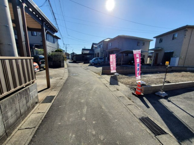 【前面道路含む現地写真】 | 一宮市木曽川町玉ノ井21-1期　全1棟　1号棟＜仲介手数料無料＞木曽川西小・木曽川中　新築一戸建て | 〈内覧予約キャンペーン実施中！〉マックスバリュde住まい相談までご連絡下さい。