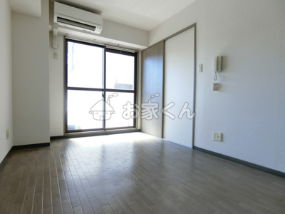 【居間・リビング】 | トゥ・フェイト須磨 | 室内