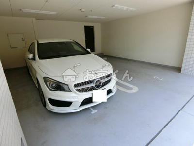 【駐車場】 | リバーサイド苅藻川