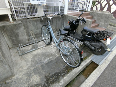【駐車場】 | ルナ大塚 | 駐輪場