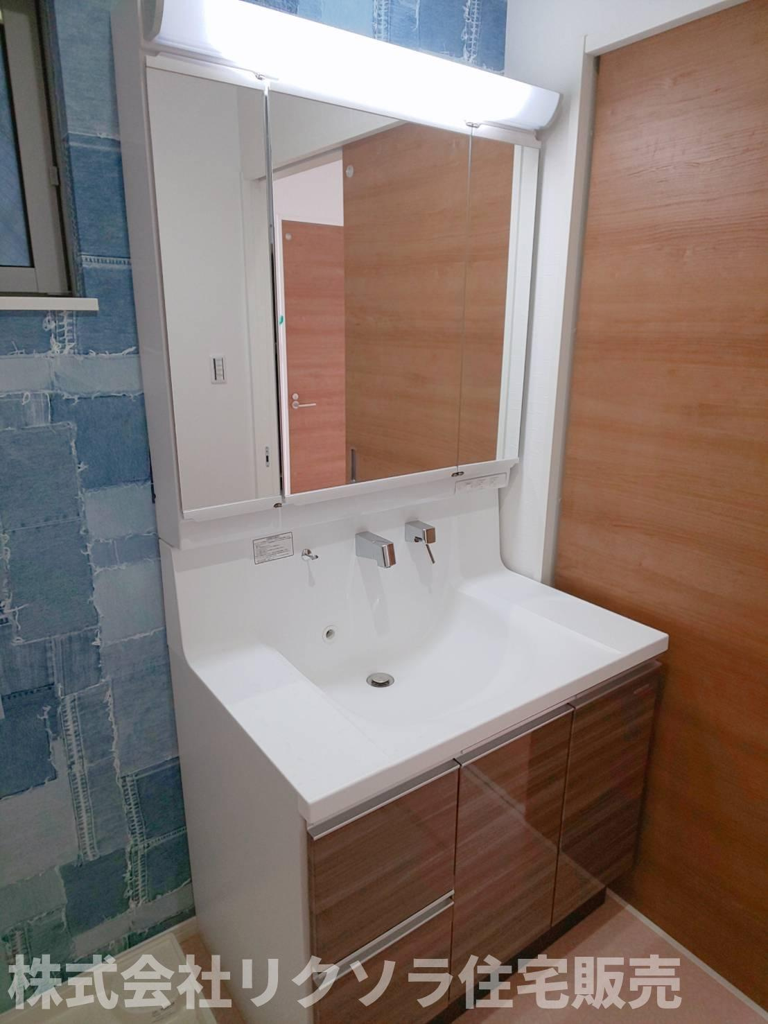 甲斐田新町　未入居一戸建ての独立洗面台|独立洗面台