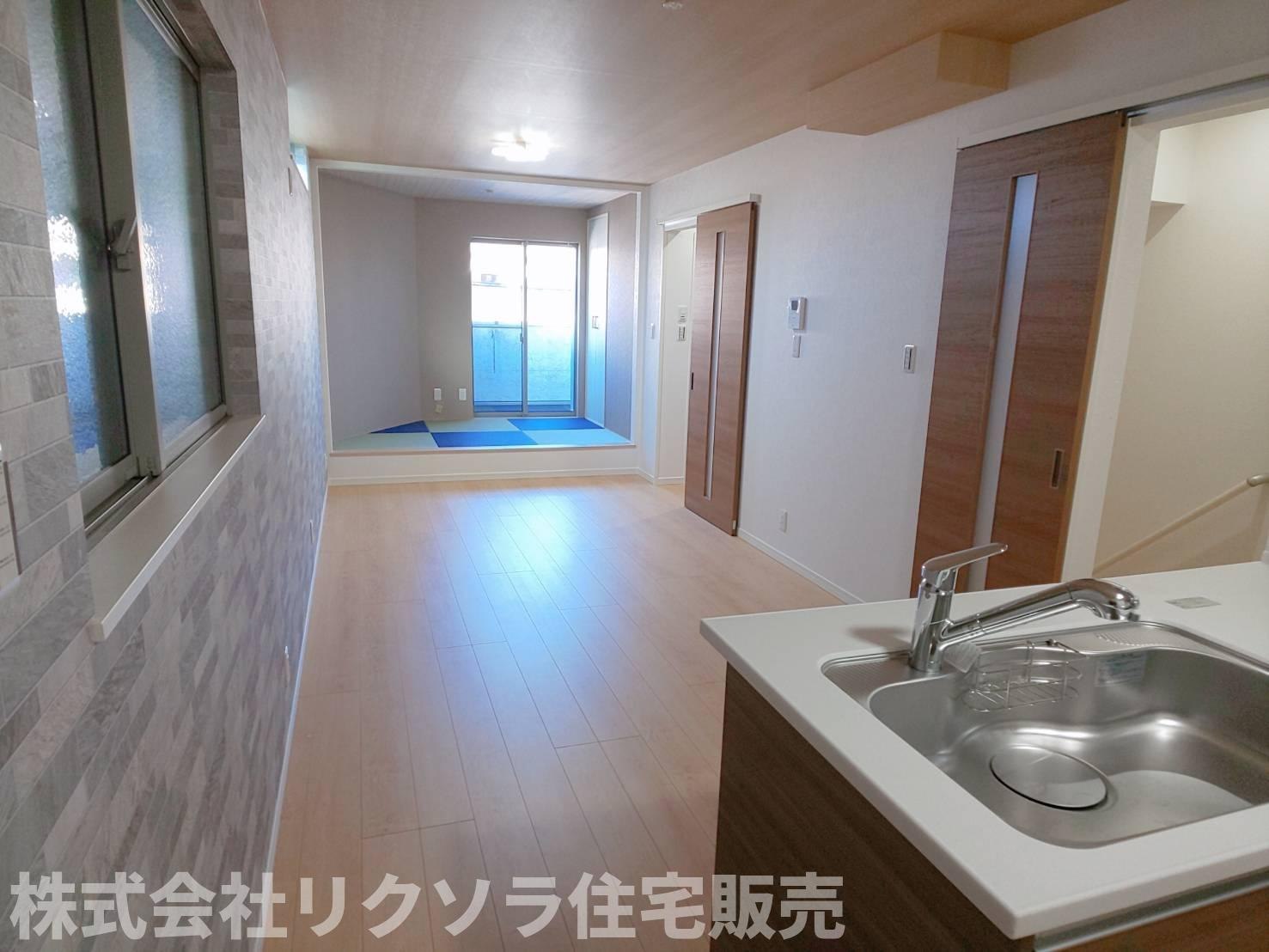 甲斐田新町　未入居一戸建てのキッチン|LDK16.4帖