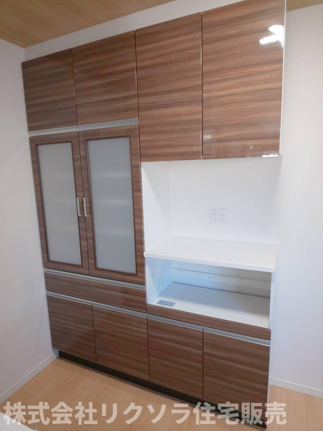 甲斐田新町　未入居一戸建ての収納|食器棚