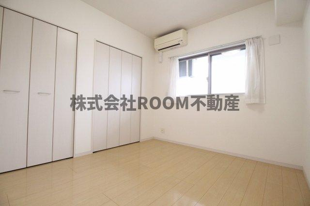 スカイコート年見の洋室|スタンダードな洋室です