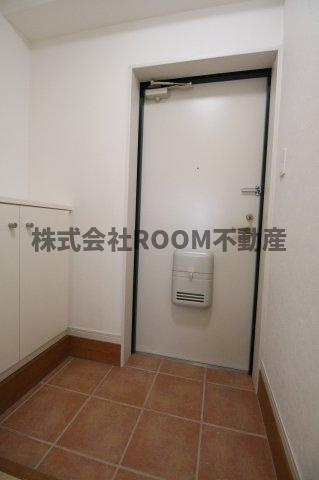 スカイコート年見の玄関|シンプルで使いやすい玄関です