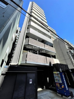 【外観】 | ダークカラーでスタイリッシュな外観のマンションです♪