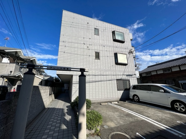 グレース和泉の外観