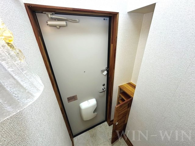 セザンヌ飯村 Aの玄関