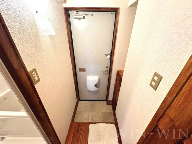 セザンヌ飯村 Aの玄関