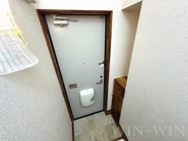 セザンヌ飯村 Aの玄関