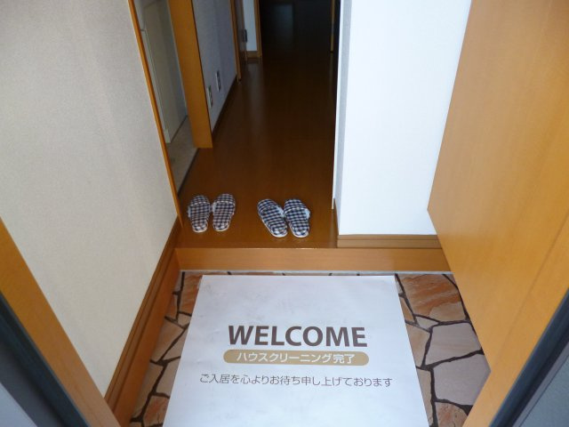 セント・ウィスタリアの玄関|玄関