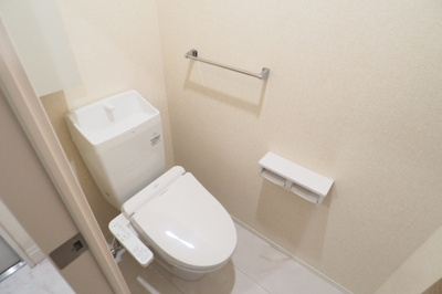 【トイレ】 | ロイヤルキング