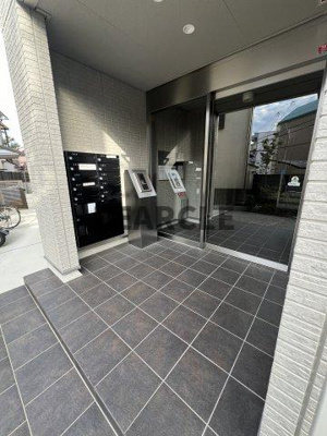 【エントランス】 | エスポワール東山 | 清潔なエントランスです