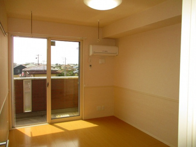 【洋室】 | イーストパレス