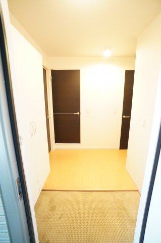 【玄関】 | スプリングフォレストA | ※同物件・反転タイプの写真です。