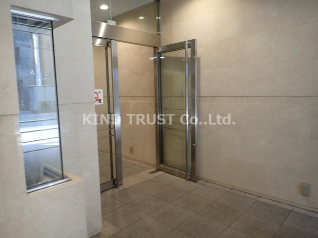 TM南森町のエントランス|清潔なエントランスです