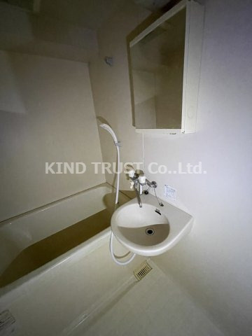 TM南森町の洗面所|コンパクトで使いやすい洗面所