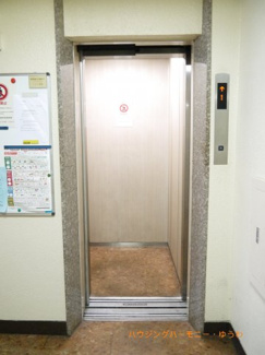 【その他共用部分】 | もちろん、エレベーターがあります。