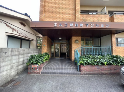 【エントランス】 | エルコ朝日町マンション