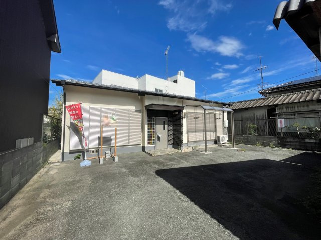 高瀬貸家の外観
