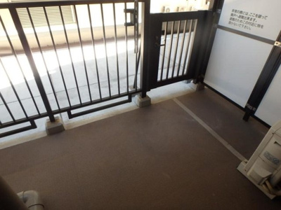 【バルコニー】 | エンゼル川崎グランディア