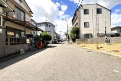 【前面道路含む現地写真】 | 伏見区桃山町大島　建築条件付き　土地 | ローンの事やお家探しのご相談は（株）ゆいホームにお任せ下さい。ちょっとした疑問にも解りやすくお応えします。お気軽にどうぞ(^^)/