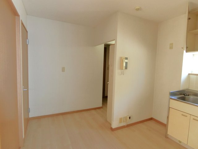 エステート・グリーンピアの居間・リビング