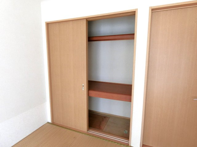 エステート・グリーンピアの収納