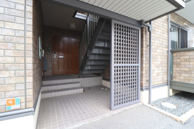 【エントランス】 | フェイバリットフラットD棟