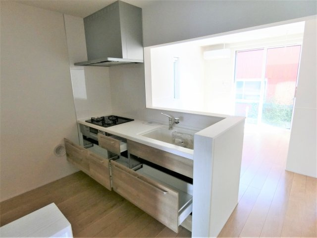 ＭＡＩＳＯＮ　ＴＲＵＦＦＥのキッチン