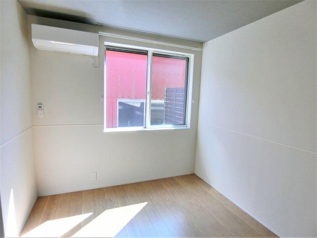 ＭＡＩＳＯＮ　ＴＲＵＦＦＥの洋室