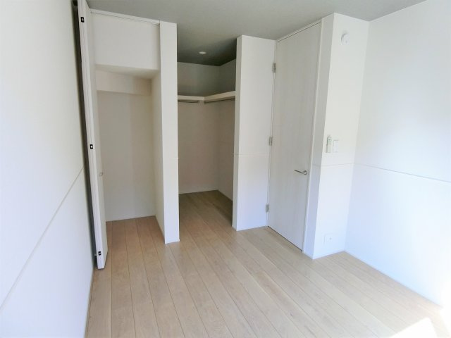 ＭＡＩＳＯＮ　ＴＲＵＦＦＥの洋室