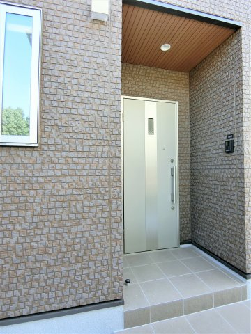 ＭＡＩＳＯＮ　ＴＲＵＦＦＥの玄関