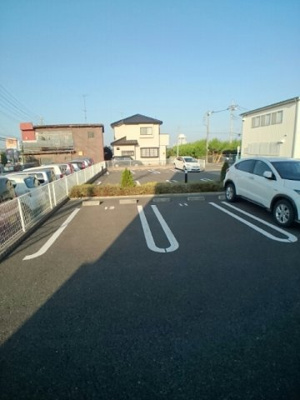 【駐車場】 | メゾンイーストセブン