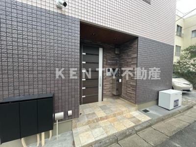 【エントランス】 | ショコラ | 毎日通るエントランスはこのようになっています