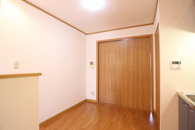 【居間・リビング】 | ツインスターヴィラ