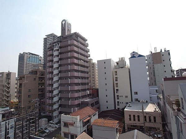 中山手ミオ壱番館の展望