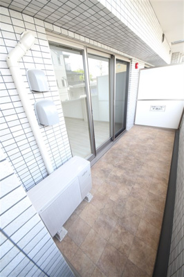 【バルコニー】 | CITY　SPIRE西中島