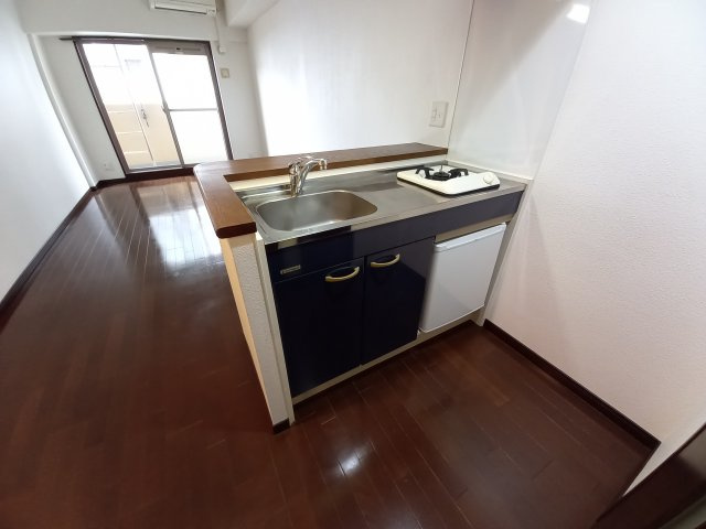 アスヴェルみなと元町OceanFrontのキッチン