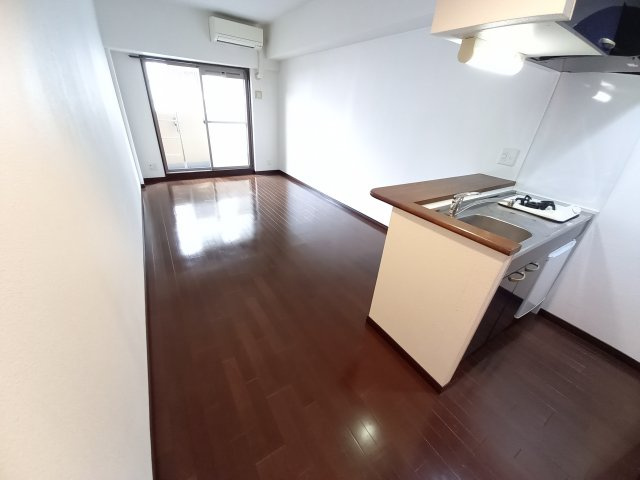 アスヴェルみなと元町OceanFrontの居間・リビング